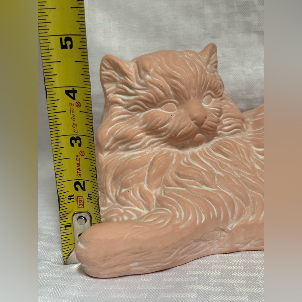 Decorative Ceramic Persian Cat Figurine - Elegant Shelf Accent - Picture 7 of 7